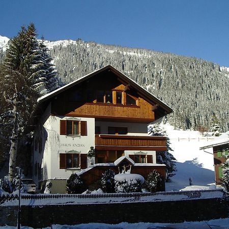 Haus Enzian Bed & Breakfast Санкт Антон ам Арлберг Екстериор снимка