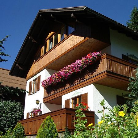 Haus Enzian Bed & Breakfast Санкт Антон ам Арлберг Екстериор снимка